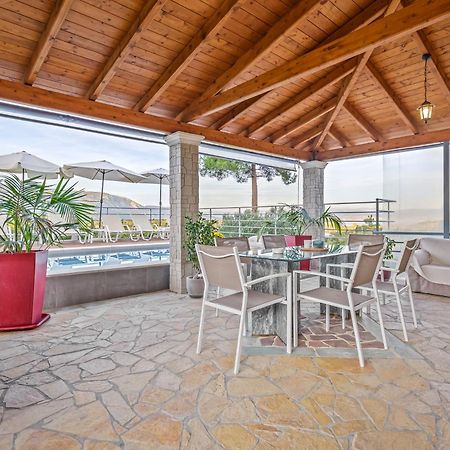 Villa Olivia Corfu - Amazing Sea-View 3 Bedroom Villa With A Pool Gazátika 外观 照片
