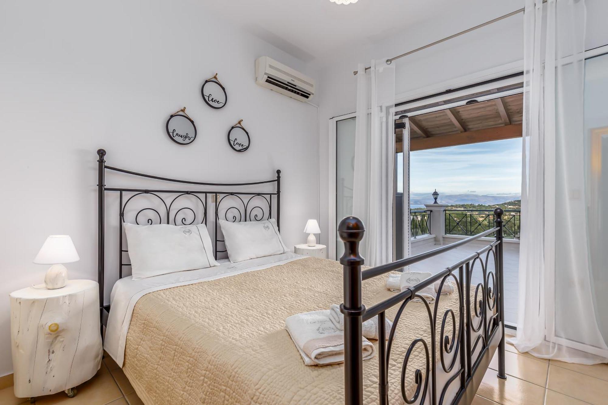 Villa Olivia Corfu - Amazing Sea-View 3 Bedroom Villa With A Pool Gazátika 外观 照片