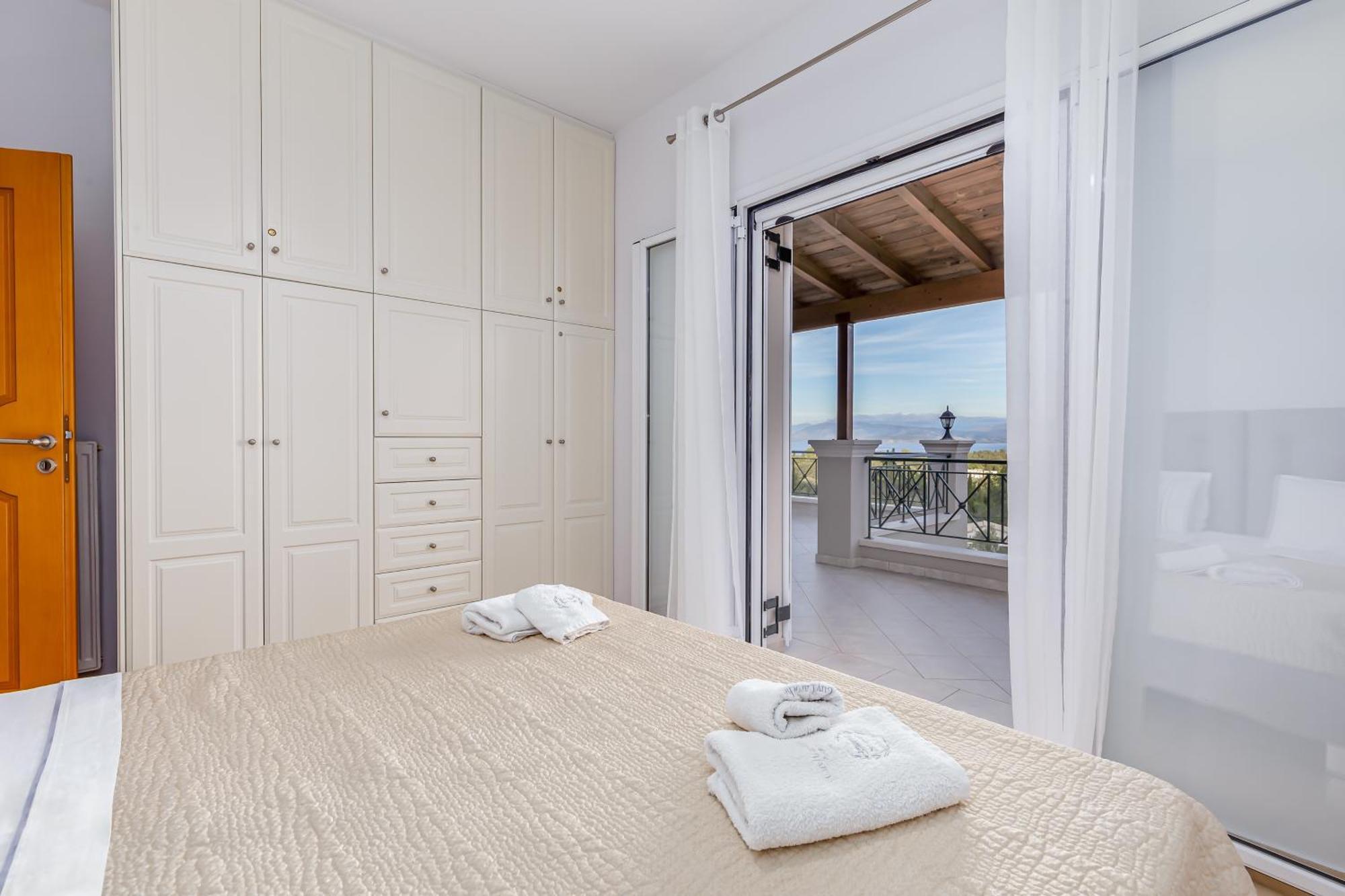 Villa Olivia Corfu - Amazing Sea-View 3 Bedroom Villa With A Pool Gazátika 外观 照片